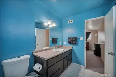 811 W Poplar Street, Compton, CA 90220 - Photo 26