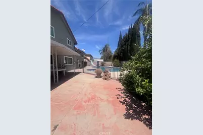 19559 Oakland, Rialto, CA 92377 - Photo 12