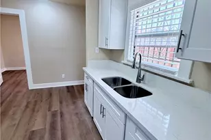 243 E 82nd, Los Angeles, CA 90003 - Photo 10