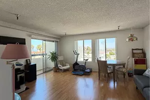 200 S Catalina Ave, Redondo Beach, CA 90277 - Photo 4