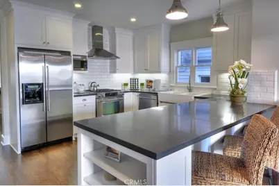 413 Emerald Street, Redondo Beach, CA 90277 - Photo 6