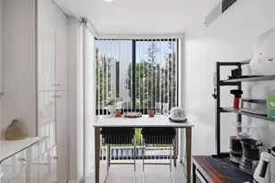 222 S Central Ave, Los Angeles, CA 90012 - Photo 12