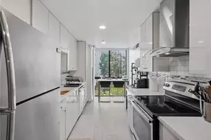 222 S Central Ave, Los Angeles, CA 90012 - Photo 10