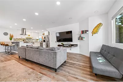 3754 Sawtelle Boulevard, Los Angeles, CA 90066 - Photo 2