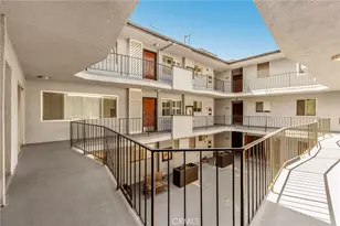 1632 Camden, Los Angeles, CA 90025 - Photo 26