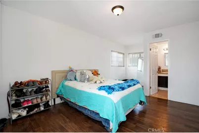 1218 W D Street, Wilmington, CA 90744 - Photo 18