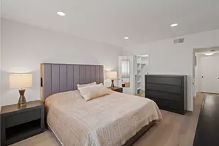 4700 Natick, Sherman Oaks, CA 91403 - Photo 16
