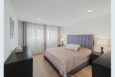 4700 Natick #204, Sherman Oaks, CA 91403 - Photo 2