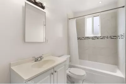 1467 W I Street, Wilmington, CA 90744 - Photo 12