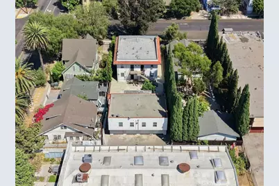 943 Chestnut Avenue, Long Beach, CA 90813 - Photo 14