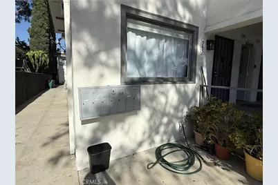 943 Chestnut Avenue, Long Beach, CA 90813 - Photo 30