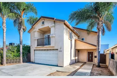 3938 W 119th Place, Hawthorne, CA 90250 - Photo 1