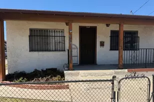 398 W 11th St, San Pedro, CA 90731 - Photo 1