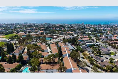 902 Camino Real #204, Redondo Beach, CA 90277 - Photo 52