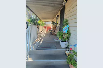 300 E Arbor St #18, Long Beach, CA 90805 - Photo 12