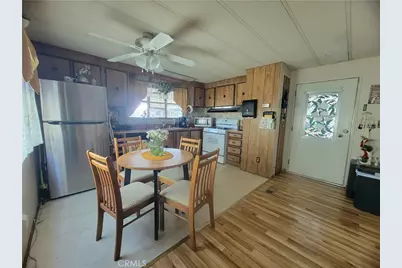 300 E Arbor St #18, Long Beach, CA 90805 - Photo 4