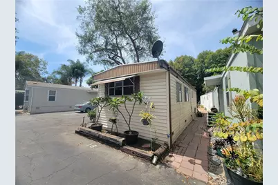 300 E Arbor St #18, Long Beach, CA 90805 - Photo 2