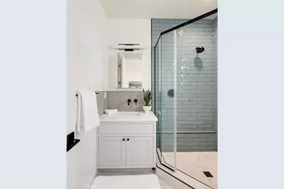 1919 Gates Avenue #B, Redondo Beach, CA 90278 - Photo 50