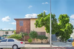 6870 Woodley Ave, Van Nuys, CA 91406 - Photo 1