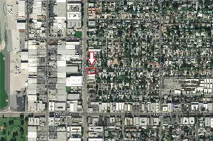 6870 Woodley Ave, Van Nuys, CA 91406 - Photo 10