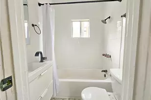 3956 W 27th St, Los Angeles, CA 90018 - Photo 10