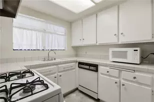 3544 S Centinela, Los Angeles, CA 90066 - Photo 24