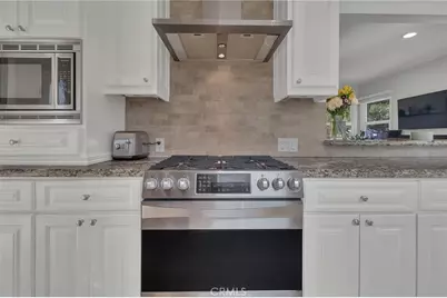 719 N Maria Avenue, Redondo Beach, CA 90277 - Photo 24