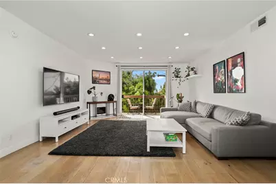 2263 Fox Hills Drive #203, Los Angeles, CA 90064 - Photo 2