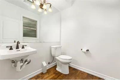 1551 Artesia Boulevard #4, Manhattan Beach, CA 90266 - Photo 20