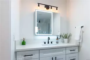 135 N Vendome St, Los Angeles, CA 90026 - Photo 18