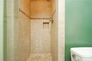 19841 Hamlin St, Woodland Hills, CA 91367 - Photo 24