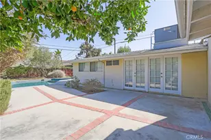 19841 Hamlin St, Woodland Hills, CA 91367 - Photo 30