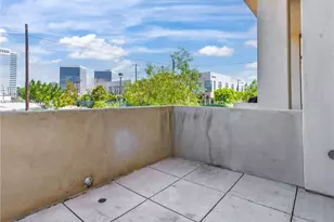 301 Kansas, El Segundo, CA 90245 - Photo 8