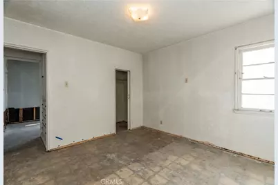 16023 S Manhattan Place, Gardena, CA 90247 - Photo 16