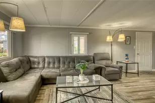 1065 Lomita, Harbor City, CA 90710 - Photo 6