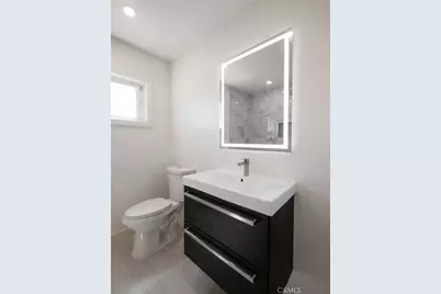 1233 244th, Harbor City, CA 90710 - Photo 10