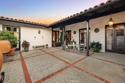 709 Via Del Monte, Palos Verdes Estates, CA 90274 - Photo 32