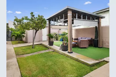 2300 W Century Boulevard, Inglewood, CA 90303 - Photo 26