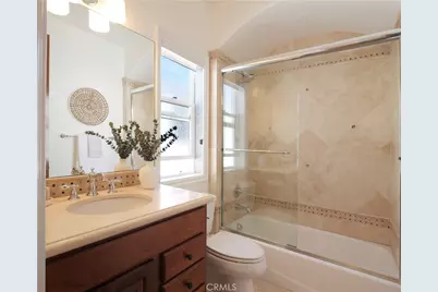 1226 8th Street, Manhattan Beach, CA 90266 - Photo 24