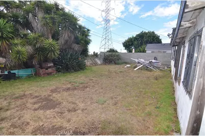 601 S Clymar, Compton, CA 90220 - Photo 8