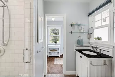 125 Vista Del Parque, Redondo Beach, CA 90277 - Photo 22