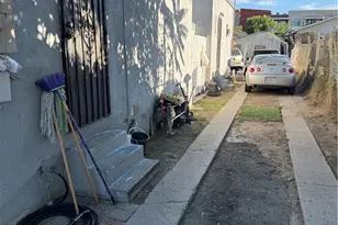 208 E Poplar, Compton, CA 90220 - Photo 20