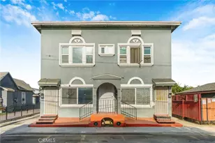 1071 N Almond Ct, Long Beach, CA 90813 - Photo 2