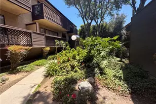 7300 Corbin Ave, Los Angeles, CA 91335 - Photo 12