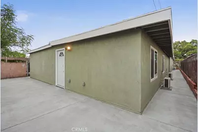 2470 Webster, Long Beach, CA 90810 - Photo 24
