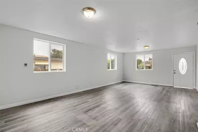 149 W Colden Avenue, Los Angeles, CA 90003 - Photo 6