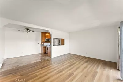 23308 Marigold Avenue #V-201, Torrance, CA 90502 - Photo 2