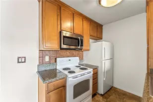 23308 Marigold Ave, Torrance, CA 90502 - Photo 10