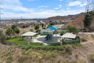 16702 Nicklaus, Sylmar, CA 91342 - Photo 32