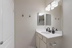 16702 Nicklaus, Sylmar, CA 91342 - Photo 18